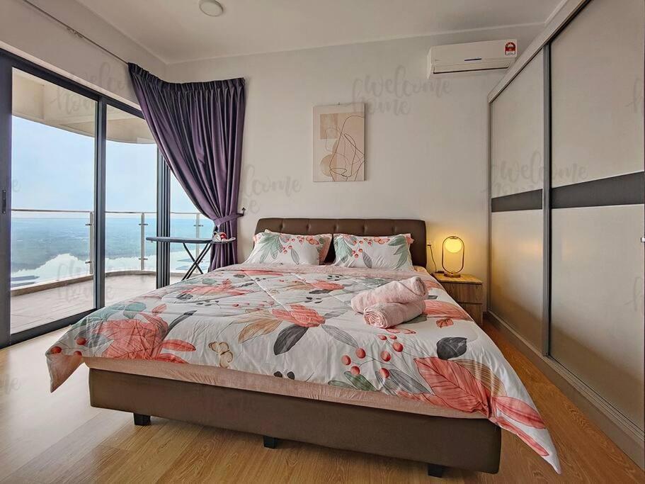 Bay Laurel, Country Garden Danga Bay Homestay By Welcome Home Johor Bahru Kültér fotó